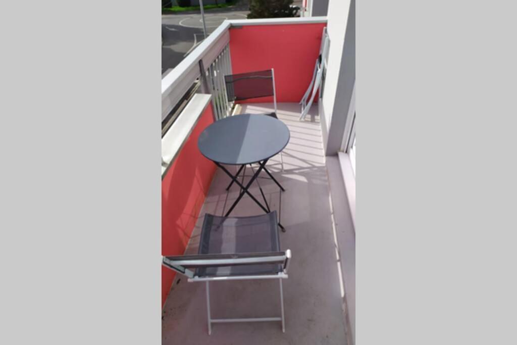 Chez Romain, Appartement Proche Commerces Et Centre Ville Avec Wifi Верден-сюр-Мез Екстер'єр фото